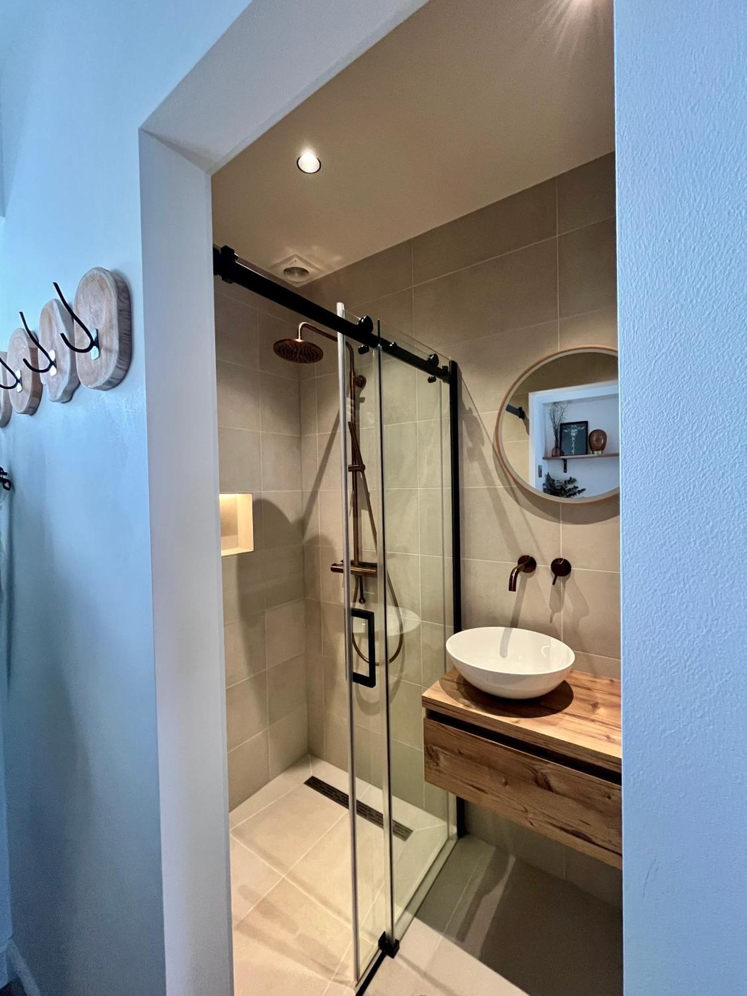 Tiny House In Center Aalsmeer I Close To Schiphol & Amsterdam エクステリア 写真