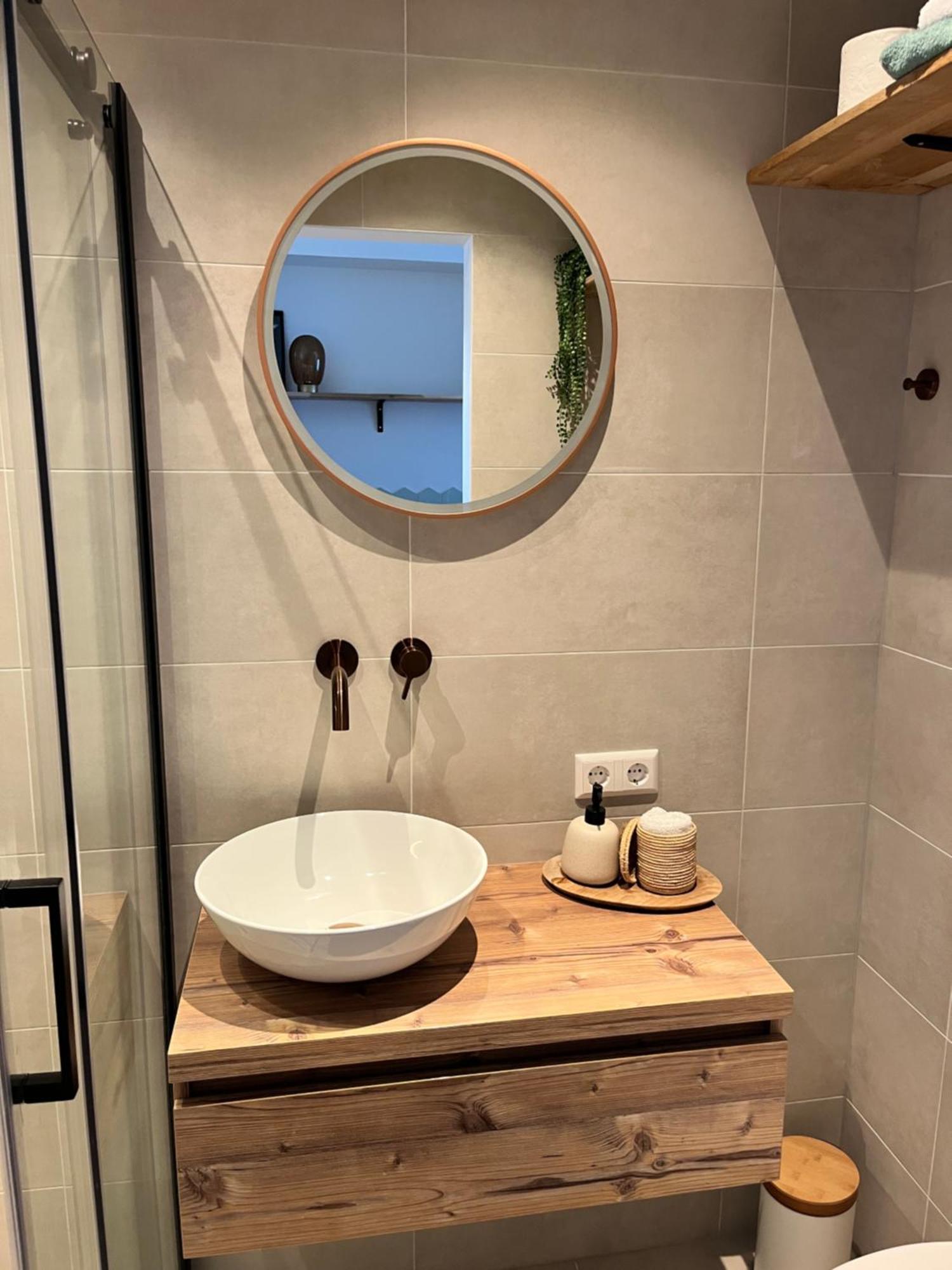Tiny House In Center Aalsmeer I Close To Schiphol & Amsterdam エクステリア 写真